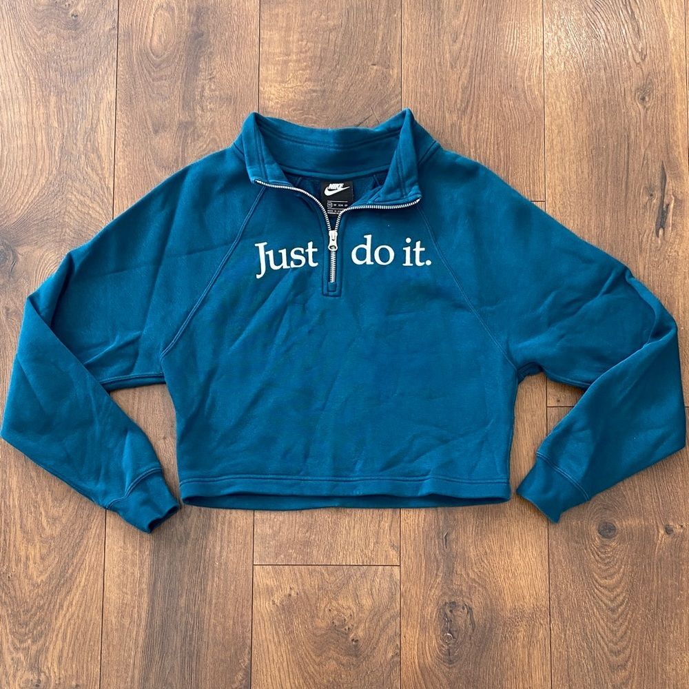 Nike Funnel Sportswear Sweatshirt Womens XS Crop Long Sleeve Half Zip BV4990-347